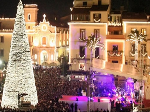 capodanno sorrento in piazza in centro storico foto